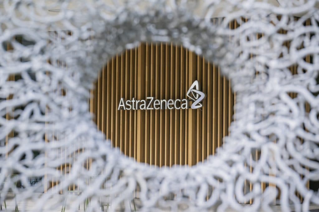 AstraZeneca leads big pharma’s AI clinical trials revolution with real-world patient impact2025’s AI chip wars: What enterprise leaders learned about supply chain realityL’Oréal brings AI into everyday digital advertising production3 best secure container images for modern applications